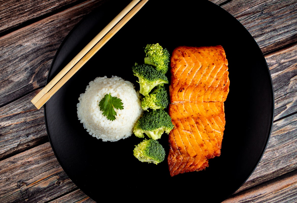 Fiber-rich whole grain meals